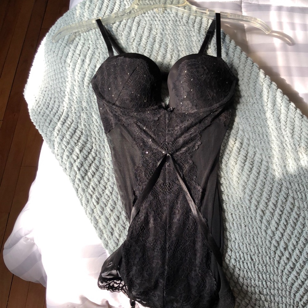 Victoria’s Secret Dream Angels Push Up Lingerie